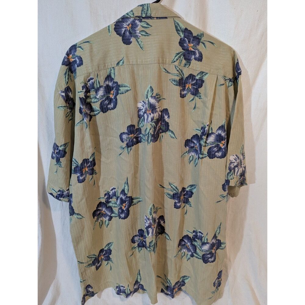 Tommy Bahama Floral Camp Shirt L – Beige Blue Hibiscus Print, Rayon Cotton Blend - Picture 3 of 5